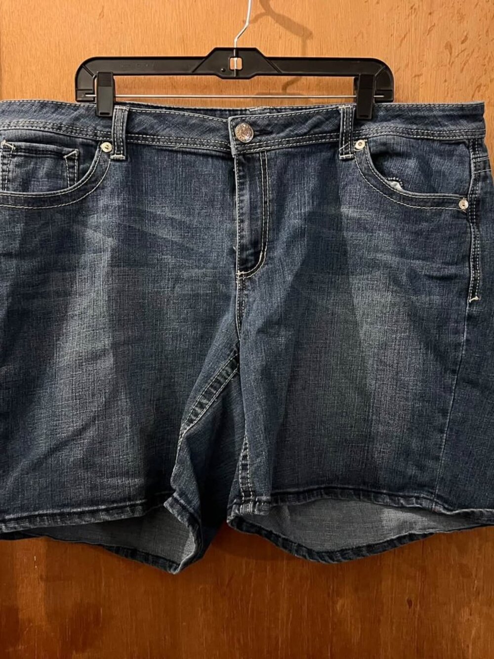 Size 22 - Seven - Blue Jean Shorts - W44"